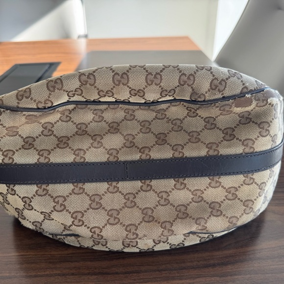 Genuine Gucci Cream and Brown Hobo Bag with Dust Bag/ Box - Picture 8 of 8